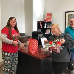 PJ_and_Santa_lunch21